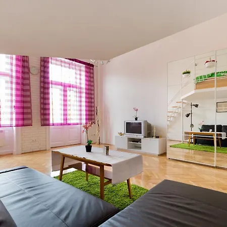 F4 Fiumei Apartman