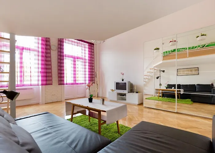F4 Fiumei Appartement
